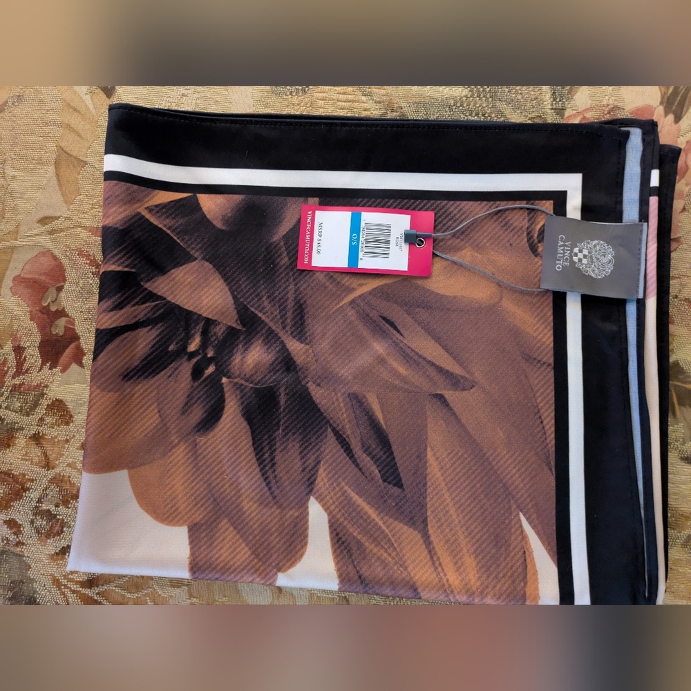 NWT! Vince Camuto Black Cream Rose Scarf 100% Polyester - Picture 9 of 9